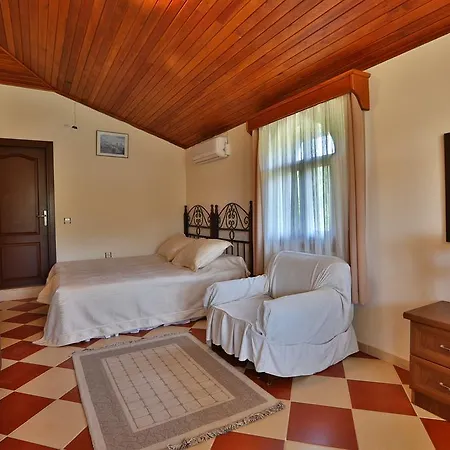 Turkeli Bed & Breakfast Datça