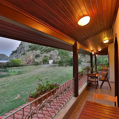 Turkeli Bed & Breakfast Datça